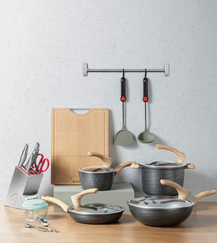 Understanding What Are the Best Cooking Utensils for Cast Iron? with cast iron cookware and various utensils designed for durability and heat resistance.
