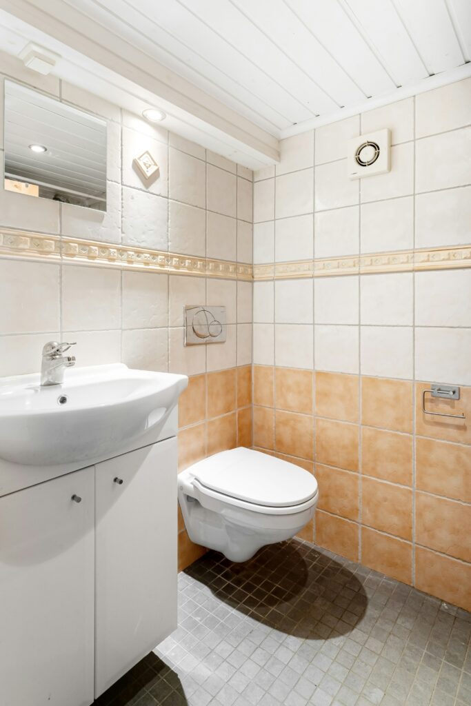 How to Fix a Running Toilet with 10 practical solutions to stop constant water flow, reduce waste, and improve toilet performance.