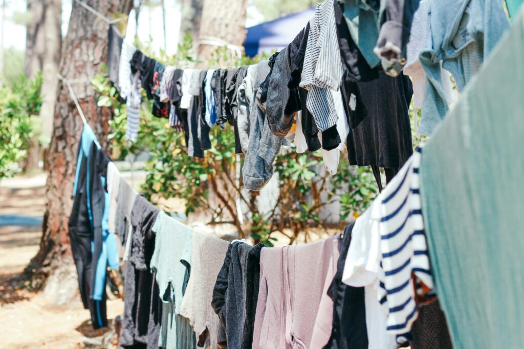 How to Get Cooking Oil Out of Clothes guide to cooking oil stains, absorbent treatments, dish soap, stain removal, washing techniques, and fabric care.