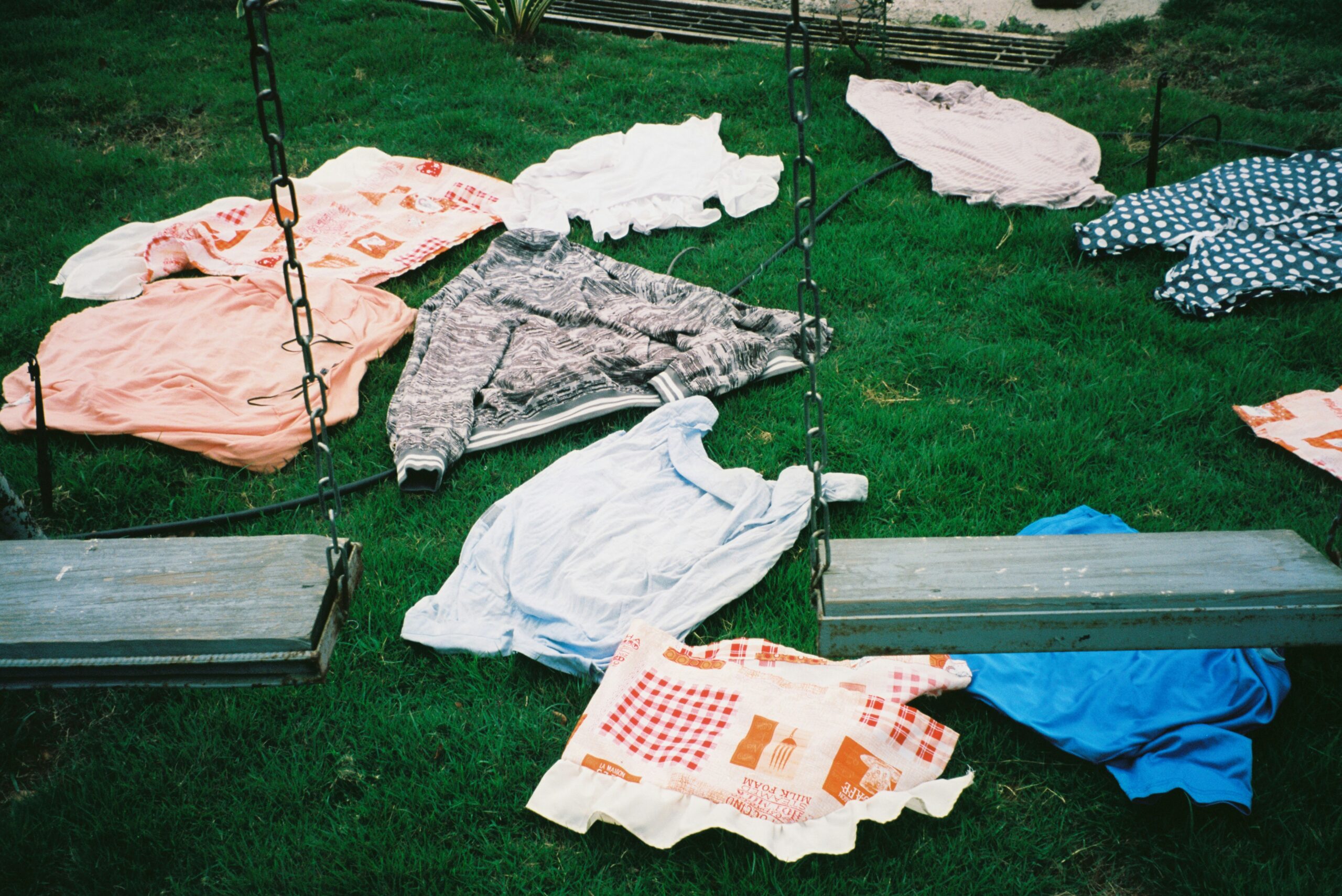 How to Get Fiberglass Out of Clothes: 9 Safe, Effective Steps